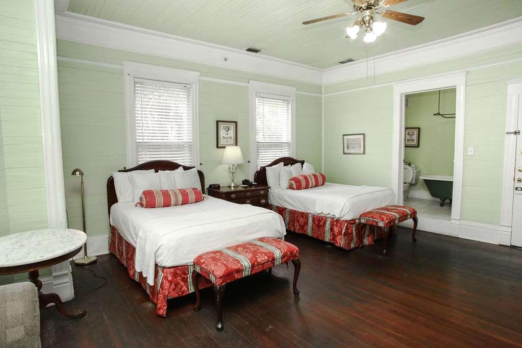 Coombs Inn & Suites アパラチコラ エクステリア 写真